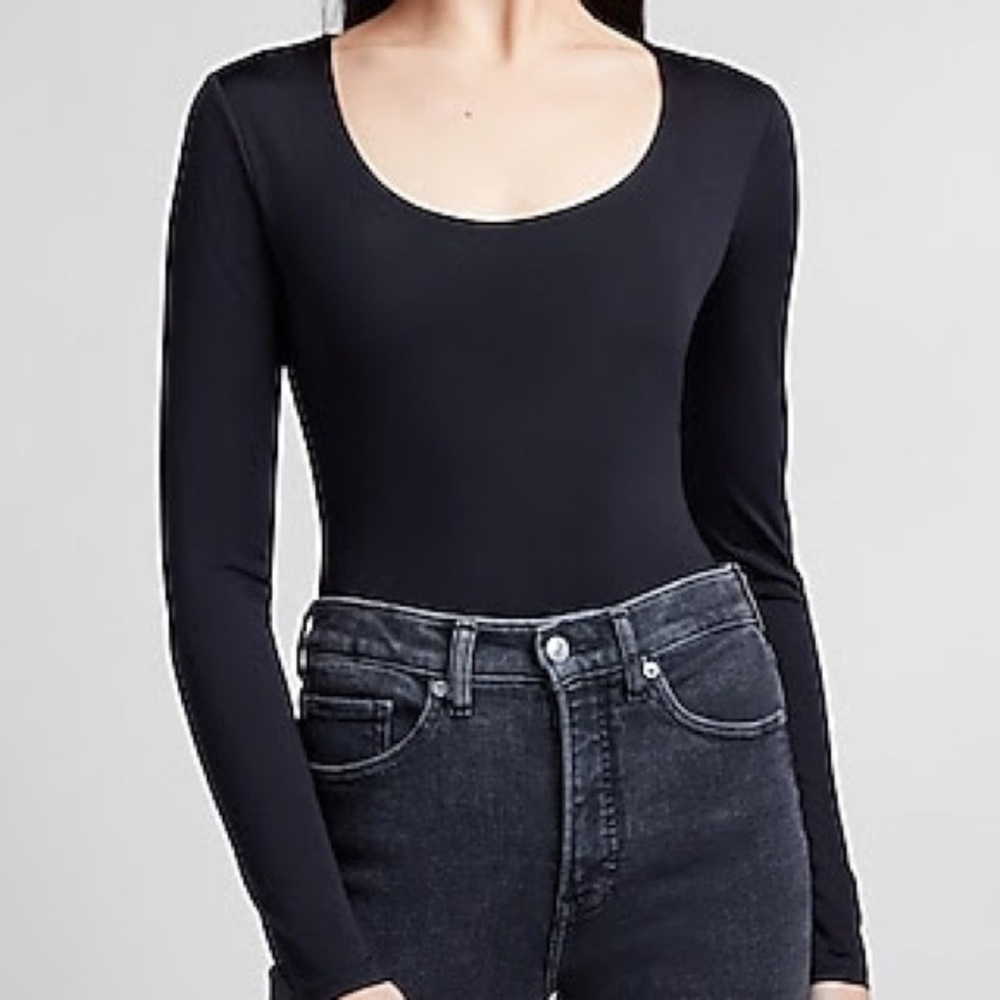 EXPRESS SKIMS DUPE SCOOP NECK BODYSUIT
